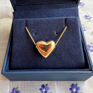 NWT Vintage Goldtone Sliding Heart Necklace
